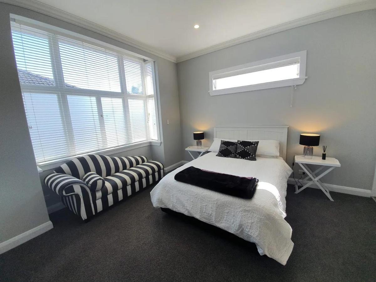 Tauranga - Big, Beautiful Villa On The Water! Экстерьер фото