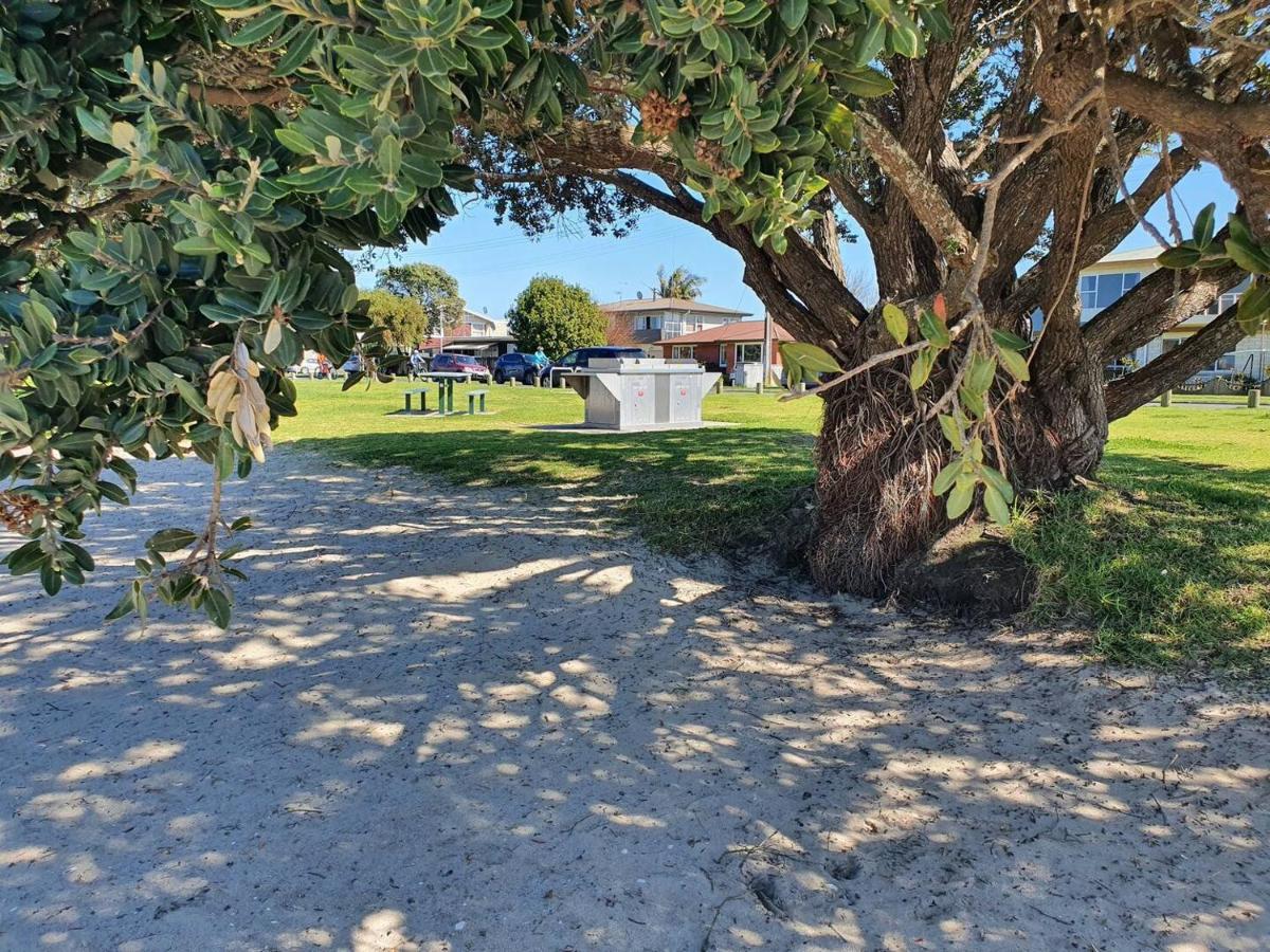 Tauranga - Big, Beautiful Villa On The Water! Экстерьер фото