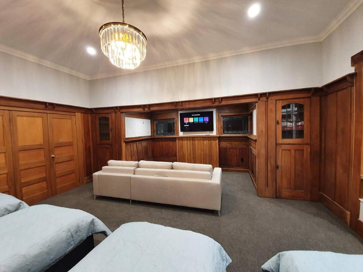Tauranga - Big, Beautiful Villa On The Water! Экстерьер фото